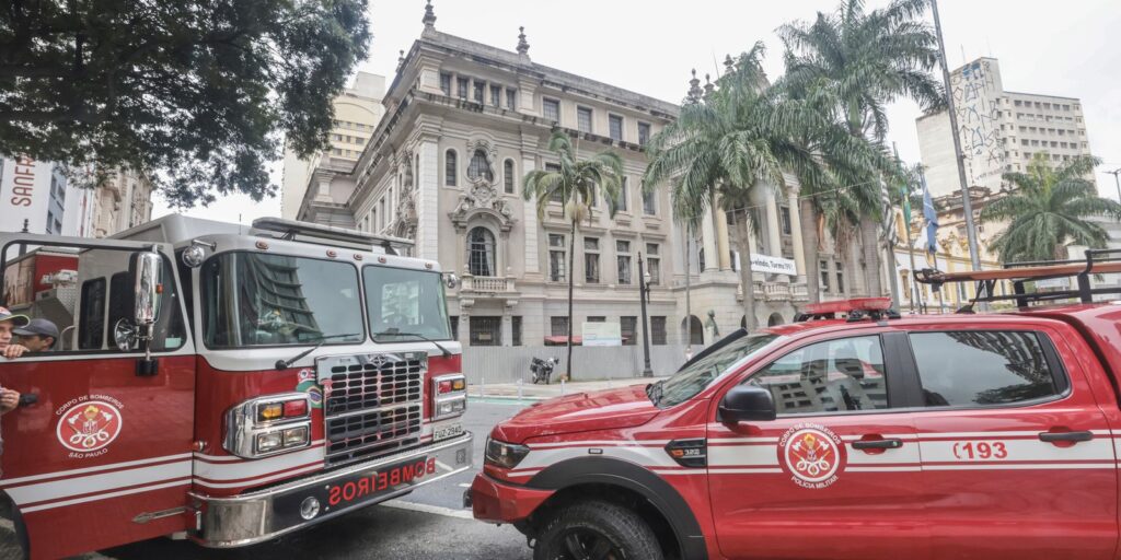 incendio-atinge-predio-da-faculdade-de-direito-da-usp-em-sao-paulo