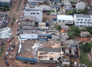 grande-parte-do-parana-esta-em-alerta-por-risco-de-temporais-e-ventos