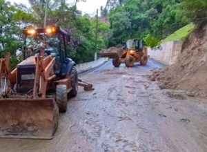 litoral-de-sp-segue-em-alerta-apos-fortes-chuvas-do-fim-de-semana