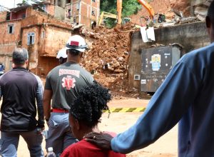 voluntarios-cruzam-estados-para-ajudar-vitimas-das-chuvas-em-mg