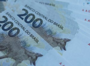 arrecadacao-federal-bate-recorde-e-soma-r$-222,1-bilhoes-em-fevereiro