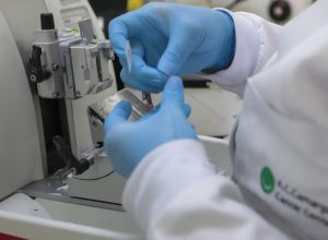 nova-lei-amplia-acesso-a-terapias-e-vacinas-contra-o-cancer-no-sus