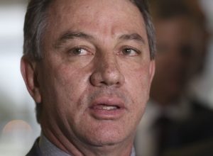 tse-adia-conclusao-de-julgamento-que-pode-cassar-governador-de-roraima